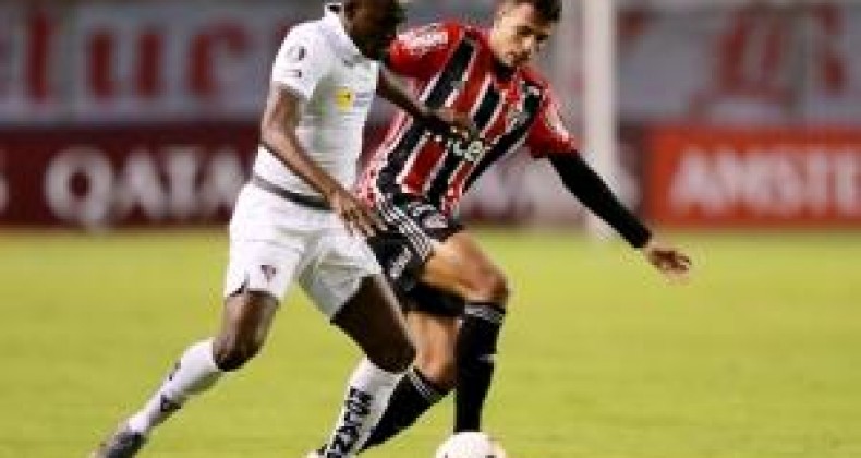 São Paulo perde da LDU em Quito e se complica na Libertadores