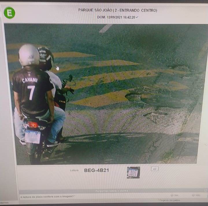 42d3e722-2237-e1631540620104 Câmeras de monitoramento ajudam GCM a recuperar motocicleta furtada
