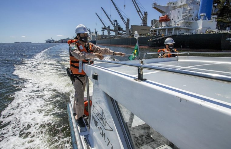 Portos do Paraná intensifica fiscalização marítima na área portuária