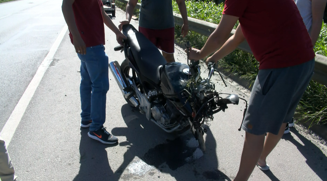 2cd61374-moto Jovem que se acidentou na BR-277 morre no Hospital Regional do Litoral, em Paranaguá