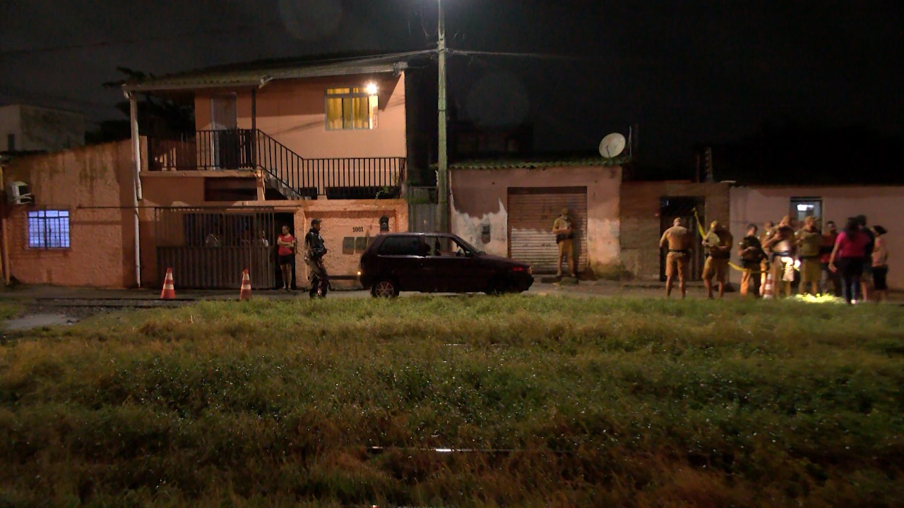b95dd35c-946c-48d3-bbab-bf9fa77f7d48 Homem baleado no bairro Emboguaçu morre no Hospital Regional do Litoral, em Paranaguá