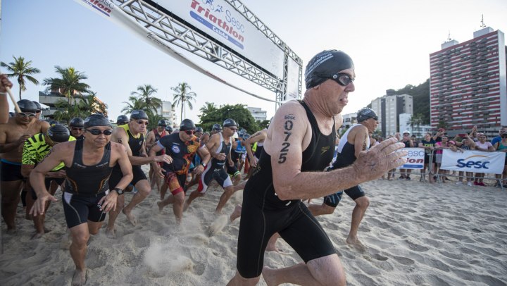 Domingo tem Sesc Triathlon Caiobá. Confira mudanças no trânsito.