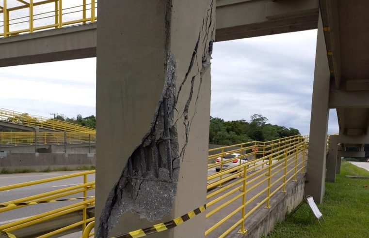 DER avalia soluções imediatas para a passarela  da PR-407, em Paranaguá