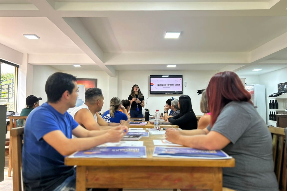 https://media.tvci.com.br/2024/10/57d4e9a5-curso-ingles-cruzeiro.jpg