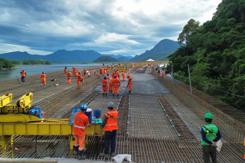 https://media.tvci.com.br/2025/04/d477666b-concretagem_do_2o_vao_do_trecho_pre-moldado_-_foto_gediel_mendes_consorcio_supervisor_ponte_de_guaratuba_4-scaled-e1744134830517.jpg