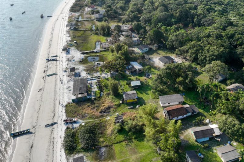 https://media.tvci.com.br/2025/08/af6a95d1-ponta_oeste_ilha_do_mel-e1755275797774.jpg