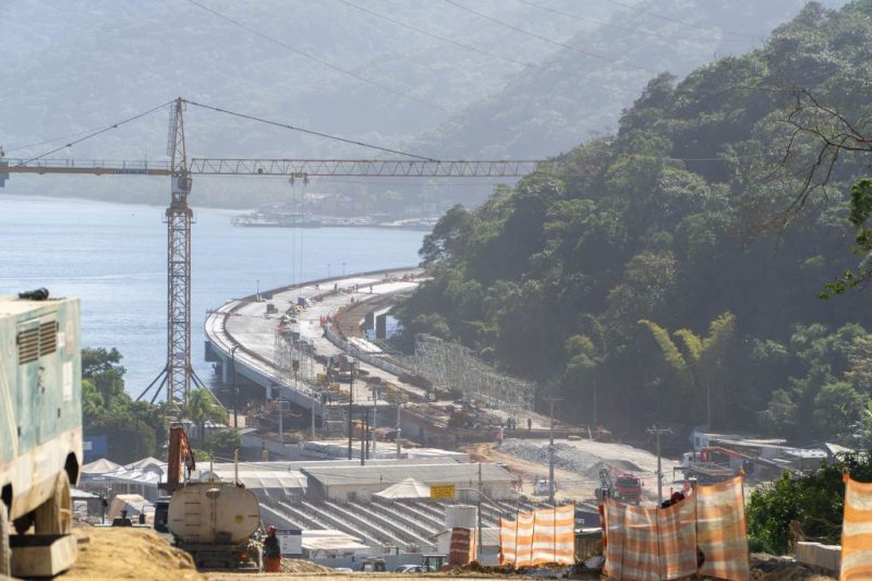 https://media.tvci.com.br/2025/08/e4dc19eb-trabalho-ponte-guaratuba-scaled-e1754937852797.jpg