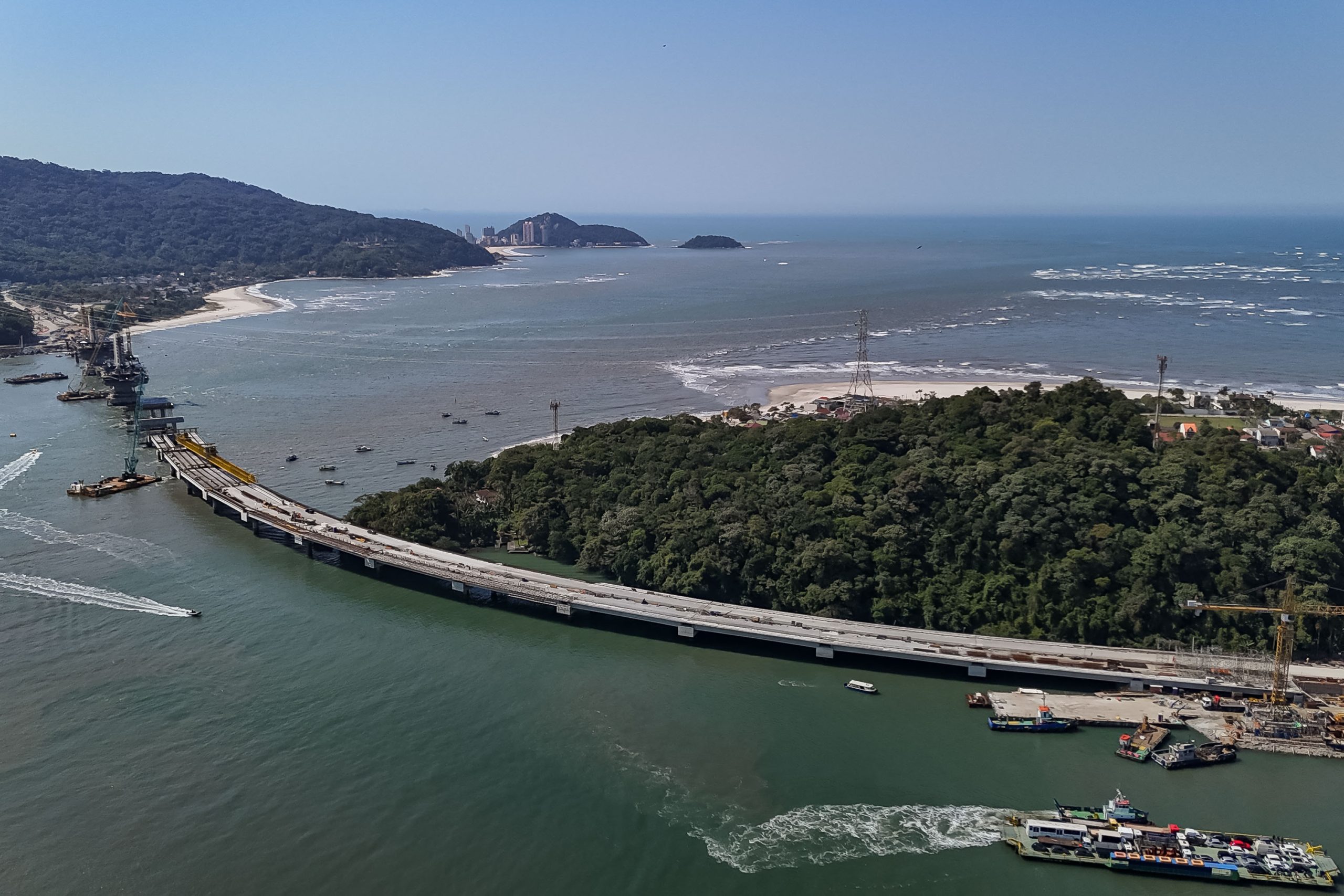 https://media.tvci.com.br/2025/09/61fe29dd-ponte_guaratuba_foto_rdziura-4-scaled.jpg