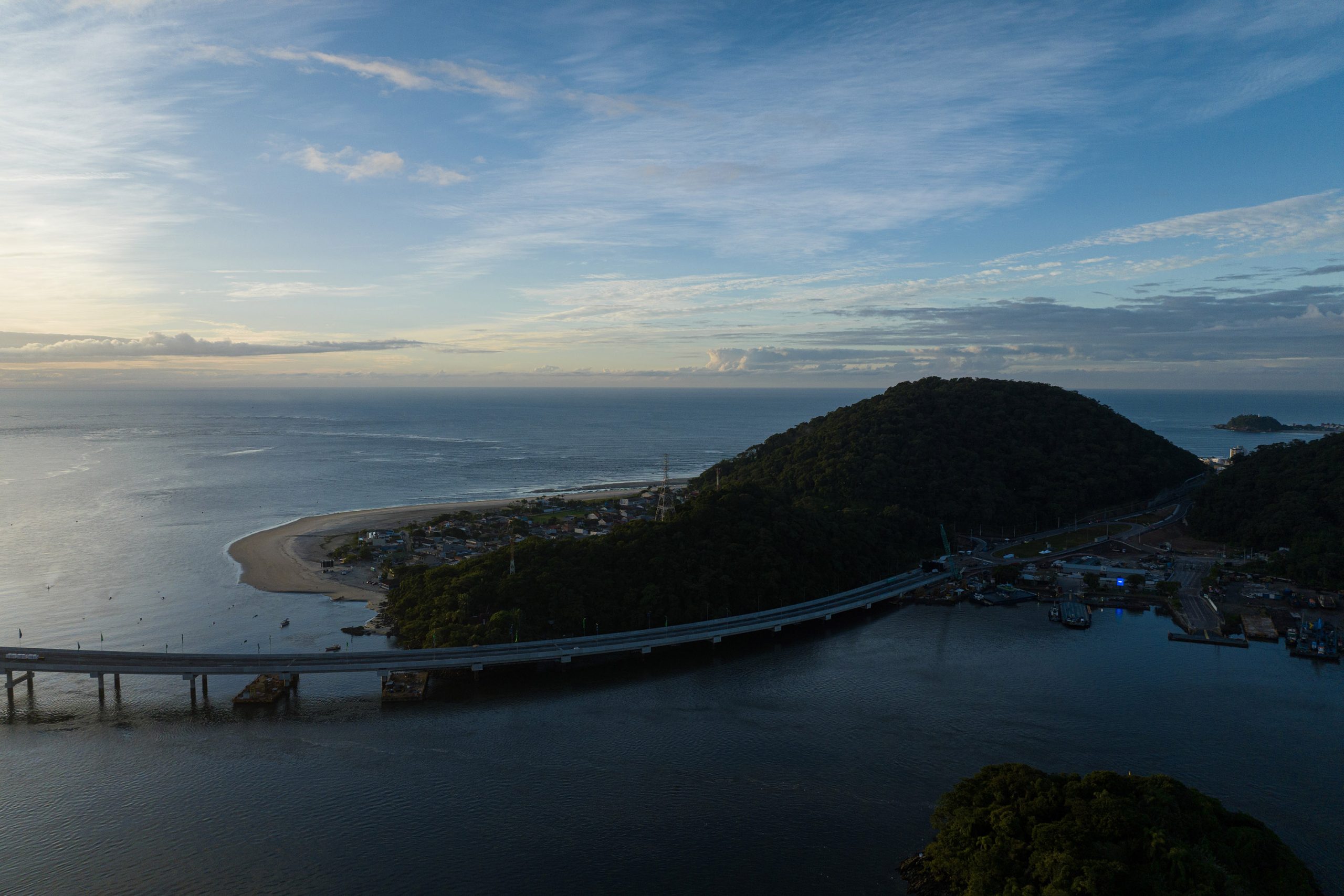https://media.tvci.com.br/2026/05/ca8a11f6-ponte-gtba-scaled.jpg