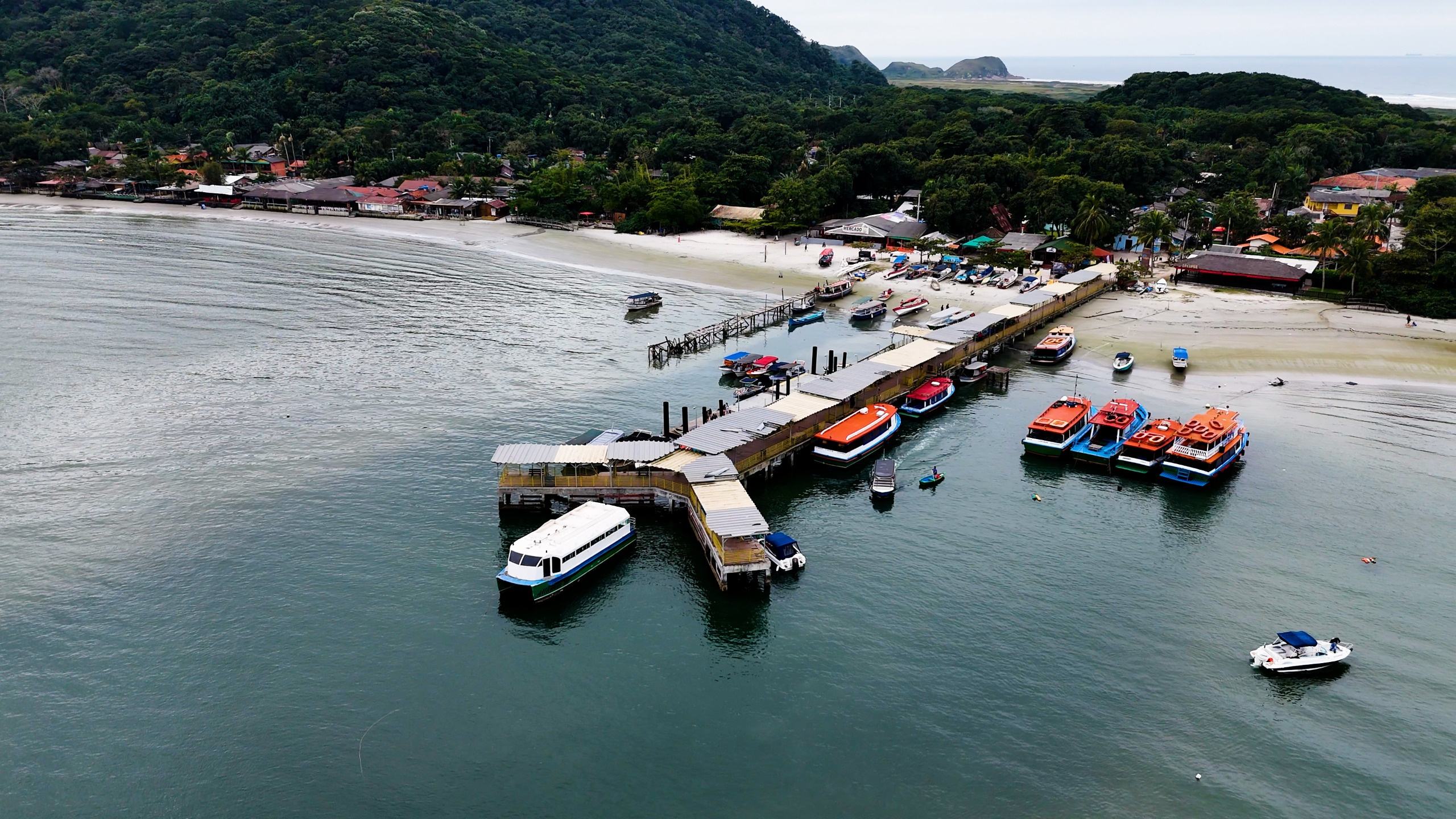 Encantadas Jazz movimenta a Ilha do Mel no finais de semana de agosto