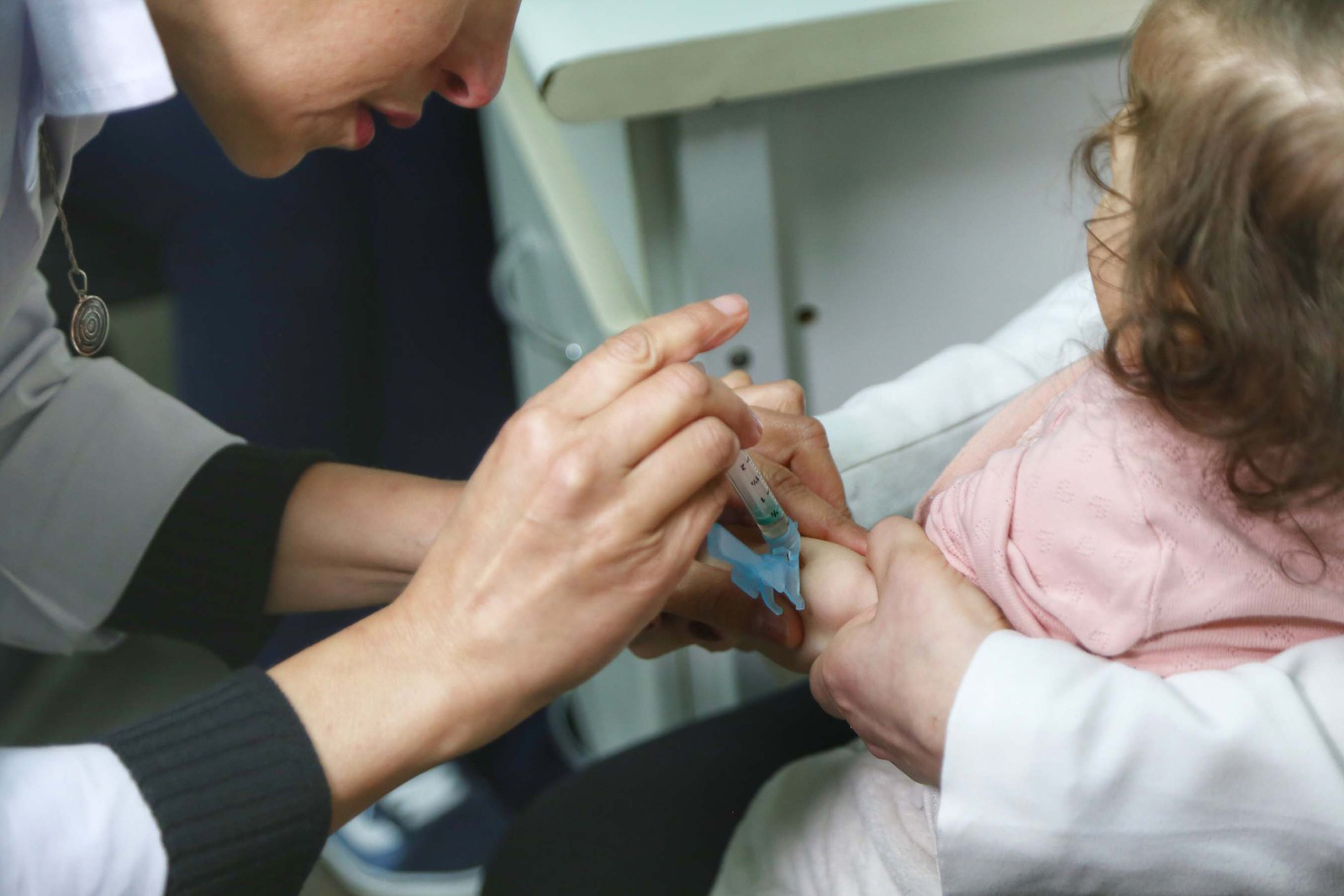 https://media.tvci.com.br/2026/08/45536588-reforco_vacinacao_polio.jpg