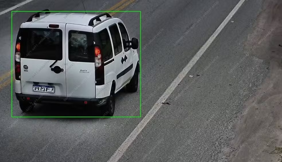 https://media.tvci.com.br/2026/09/d6a4bd74-ia-identifica-condenado-prisao-paranagua.jpg
