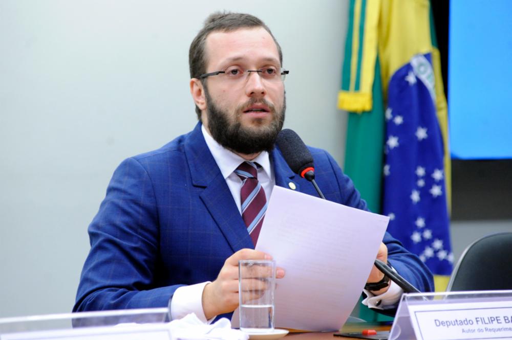 Filipe Barros é eleito senador pelo Paraná com 3,1 milhões de votos